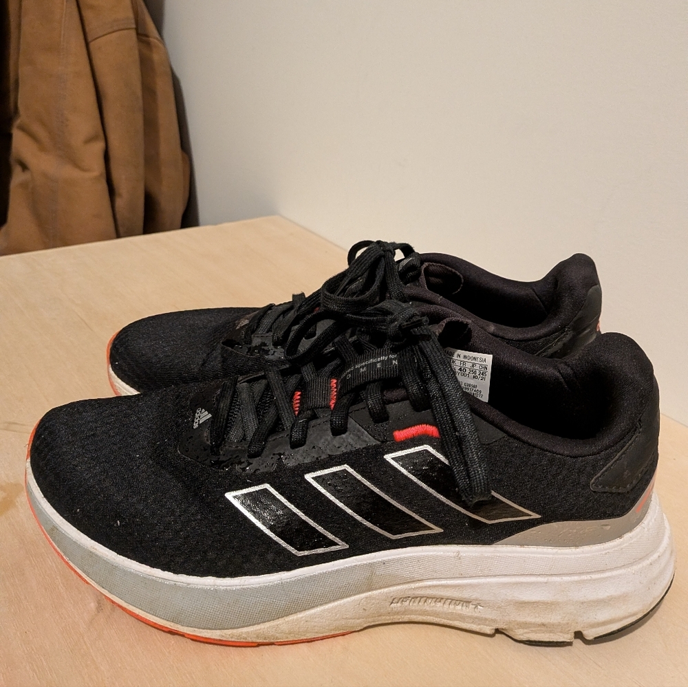 Adidas Diamond 10 Lightmotion Sneakers